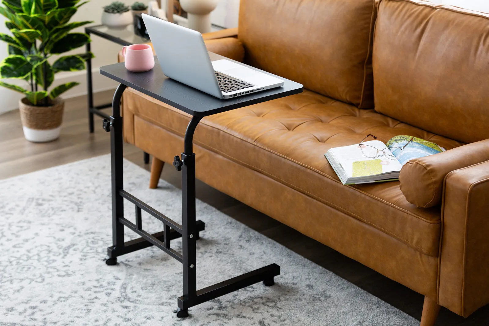 Adjustable Portable Laptop Desk, Large Surface, Lockable Wheels