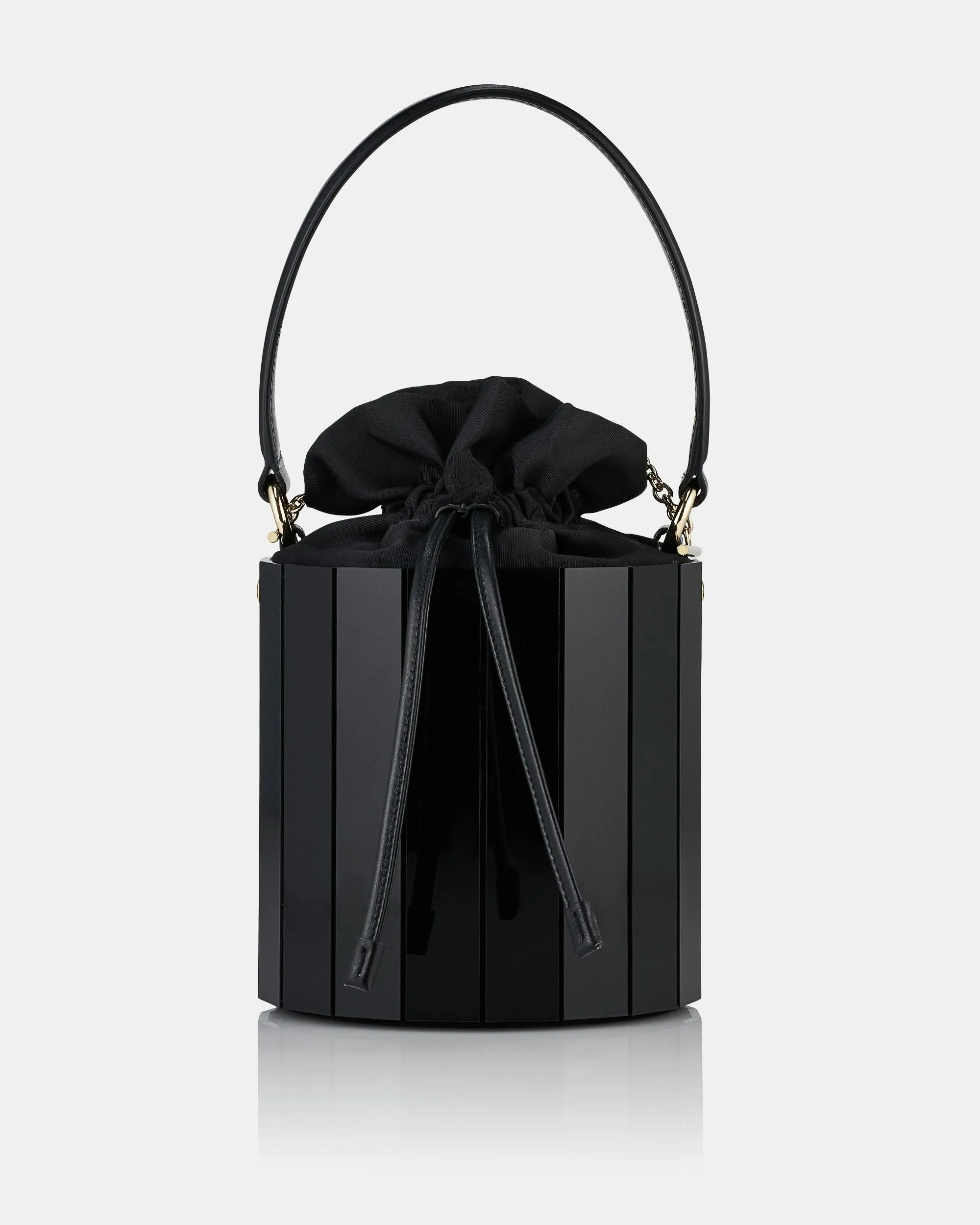 Ari Bucket Bag