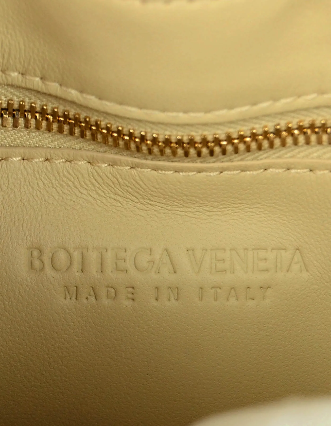 Bottega Veneta BV Porridge Intrecciato Leather The Chain Cassette Bag