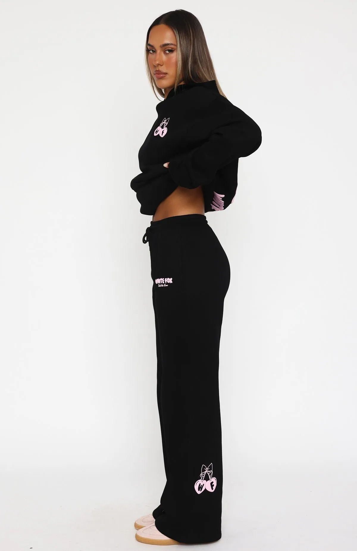 Feel The Love Wide Leg Sweatpants Black