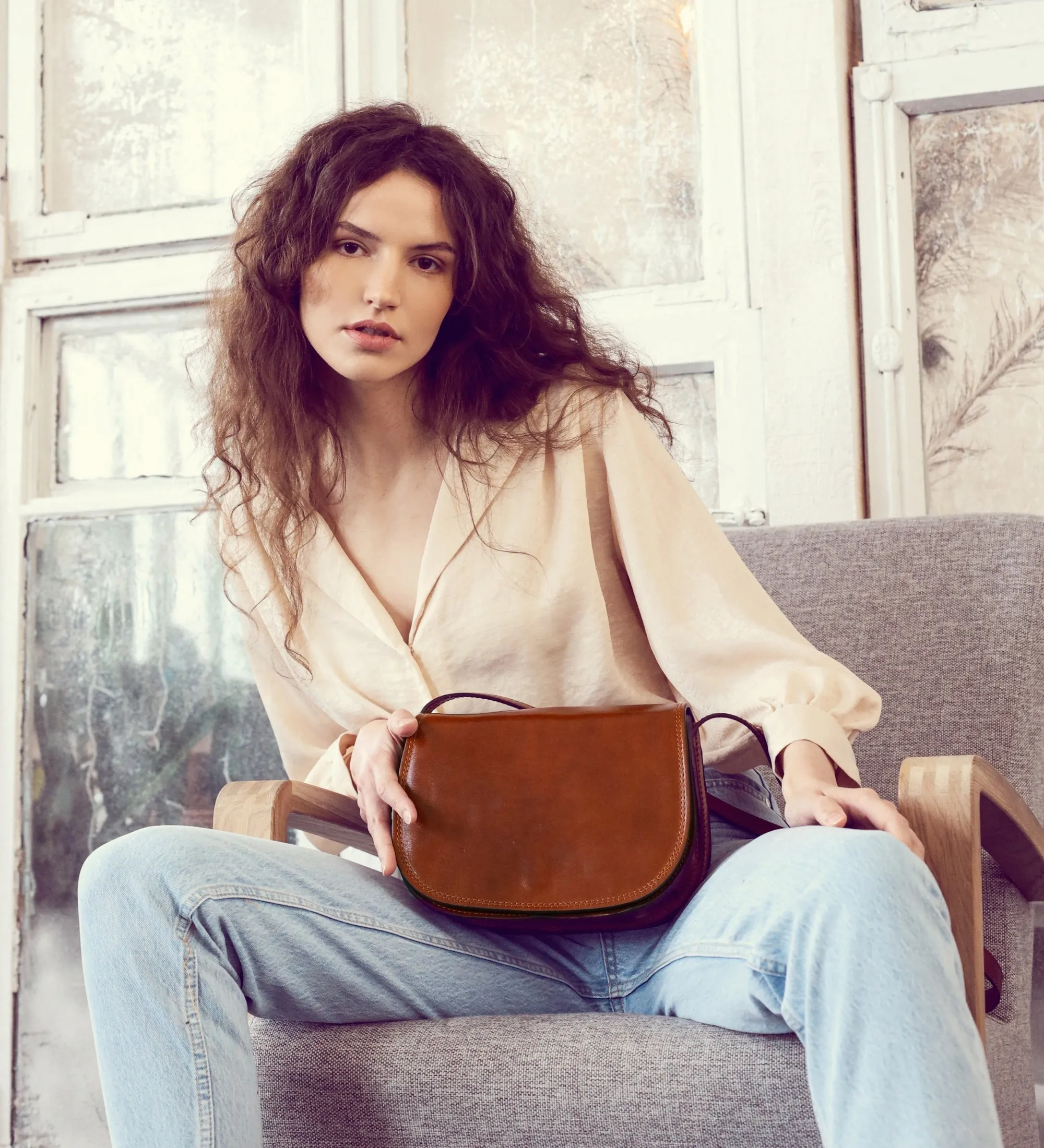 Full Grain Italian Leather - Ladies Leather Cross Body Bag - Moonfleet