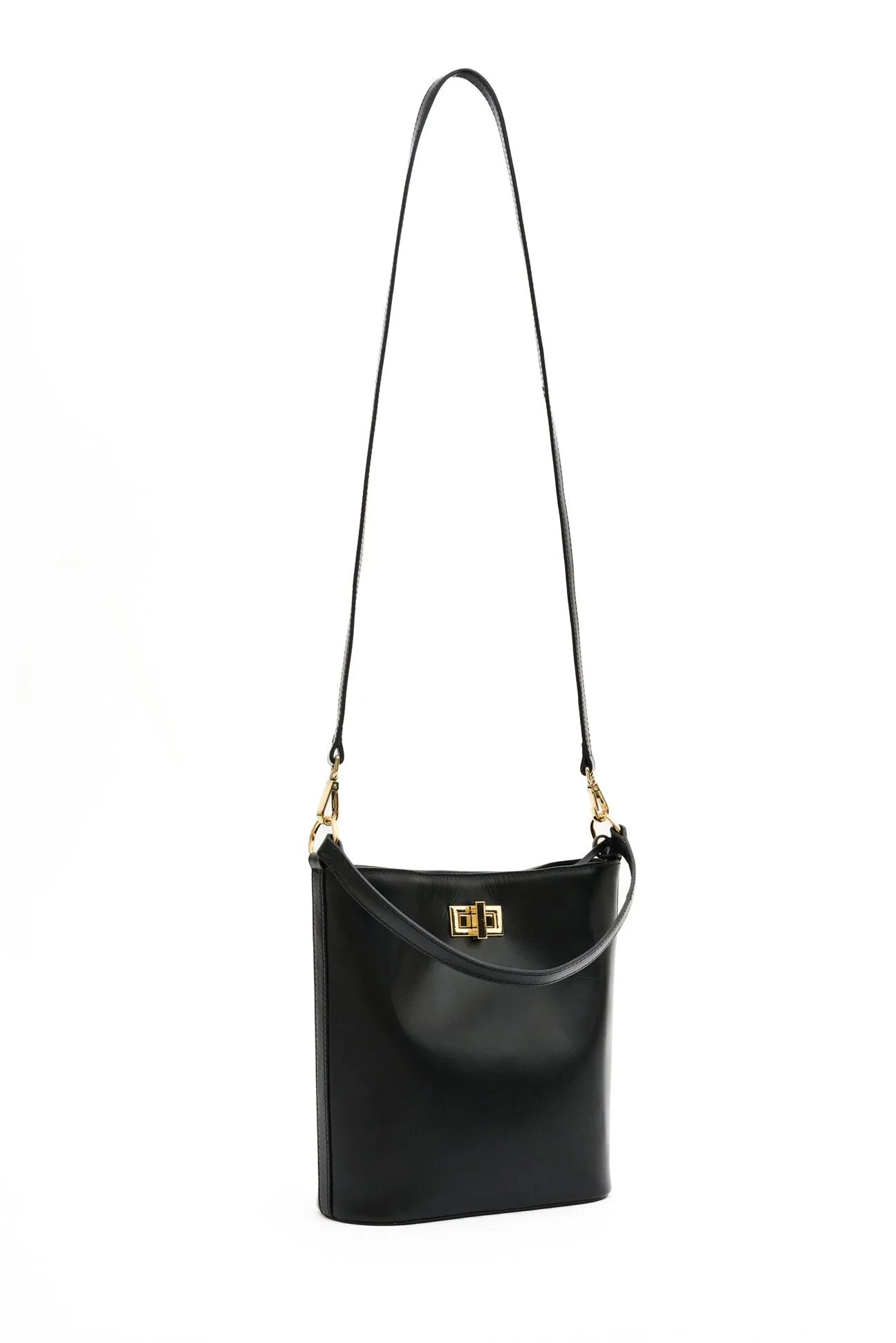 LEATHER BUCKET BAG