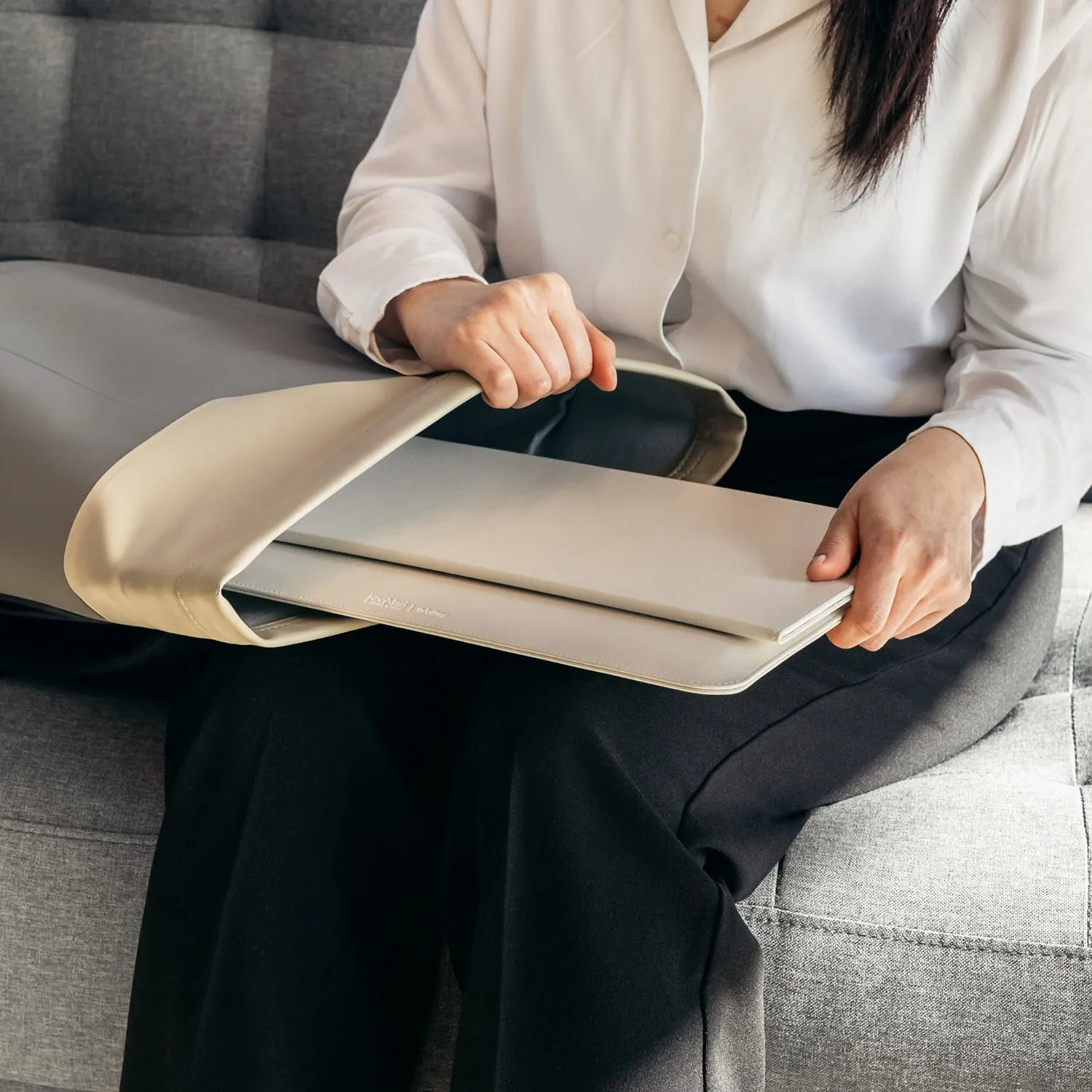 orbitkey | hybrid laptop sleeve 14" | konmari - limited edition