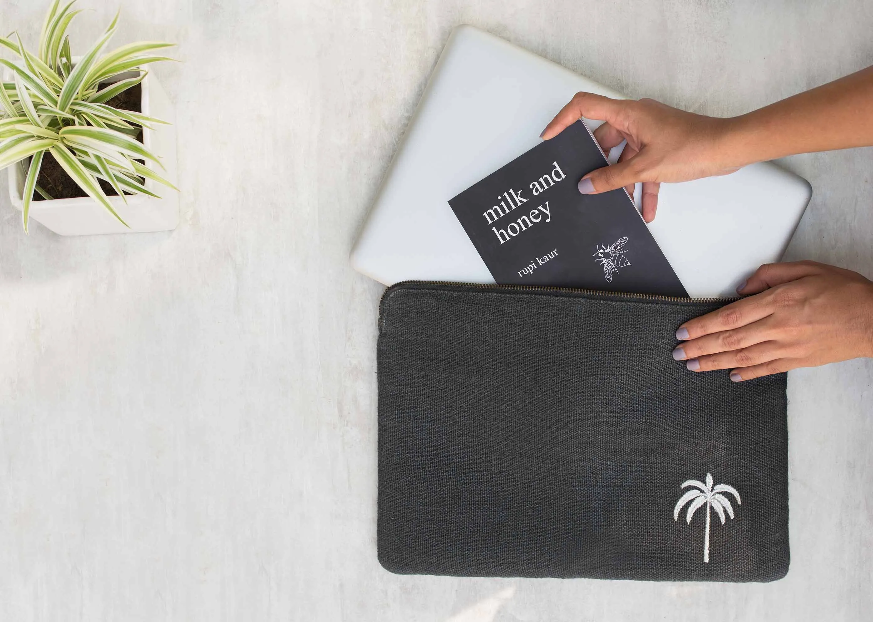 Palm Laptop Sleeve - Large