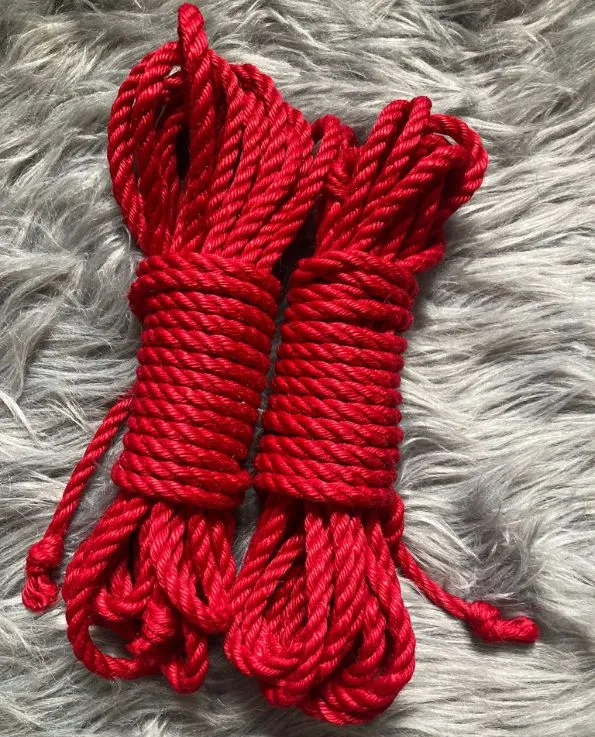 Red Jute Ropes (Treated)