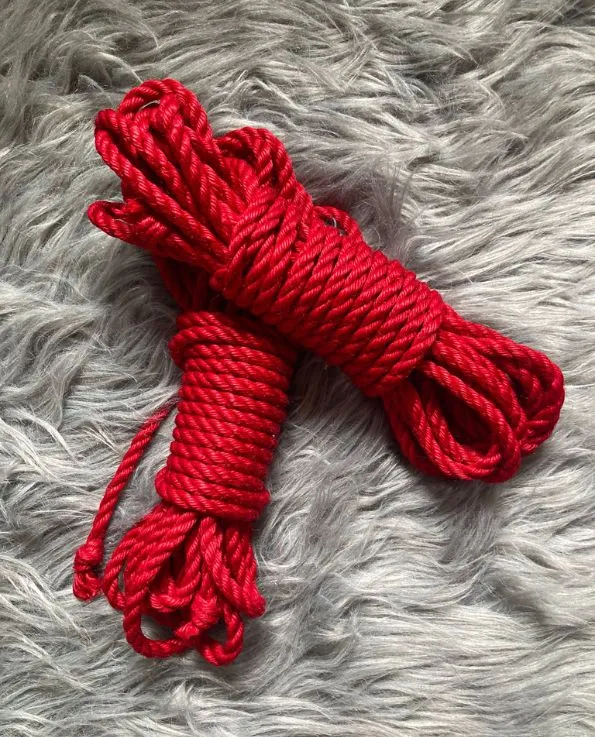 Red Jute Ropes (Treated)