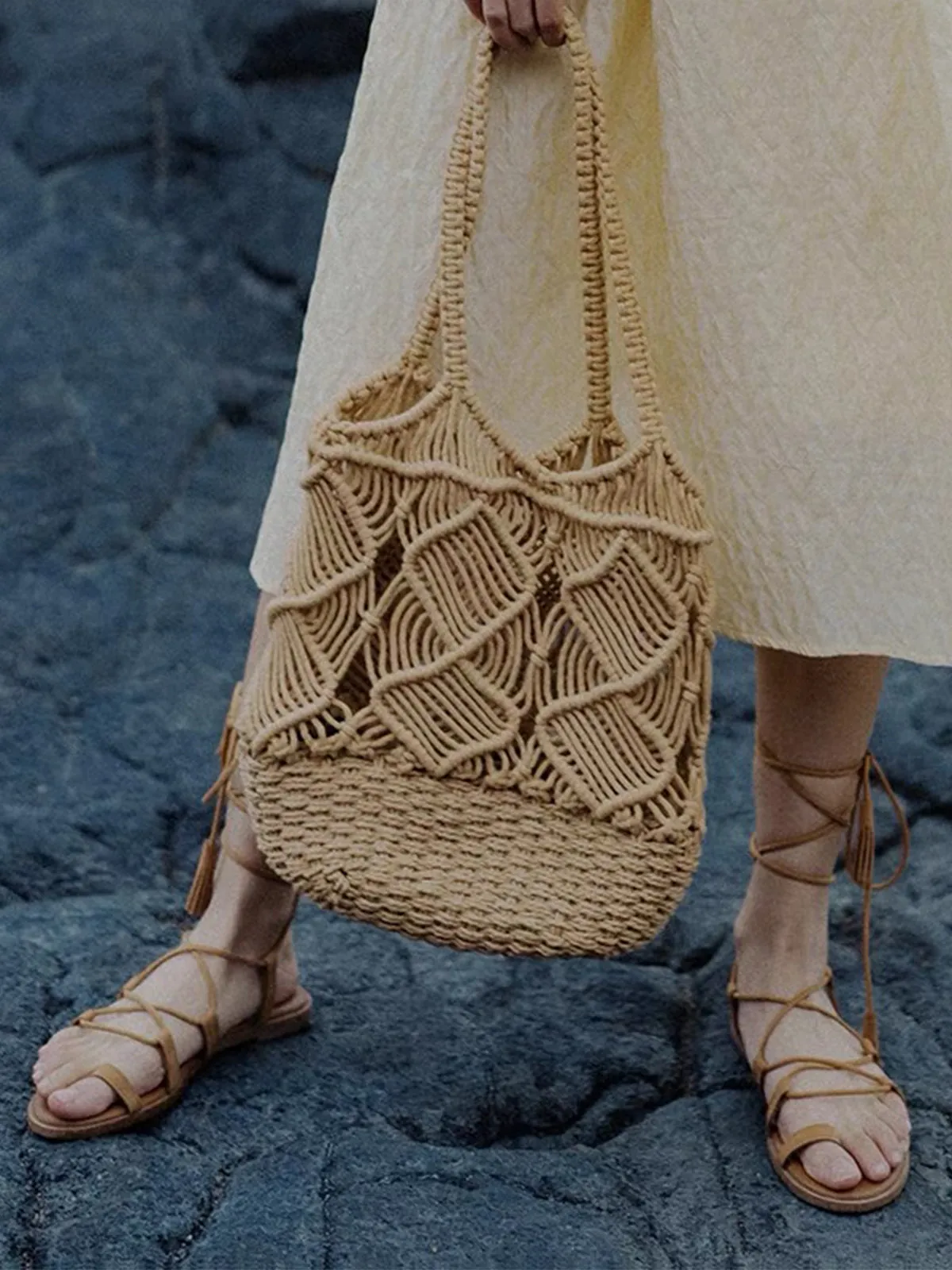 Straw Bucket Bag